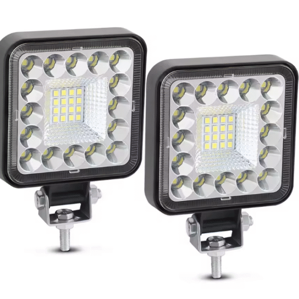 Luz de Trabalho LED 63W 9/6 LEDs – 12V/24V Quadrada para Carro, Caminhão, 4x4, Trator, SUV e ATV - 1 Unidade