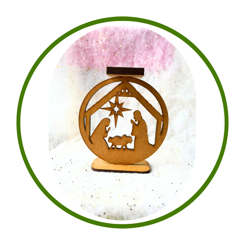 Design sem nome (50) Presépio em MDF – José, Maria e Menino Jesus com Estrela (Porta-Vela) - Image 1