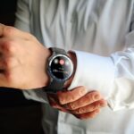 Smartwatch Hoco 1,43" AMOLED IP67 com função de chamada Y24 Preto - Image 4